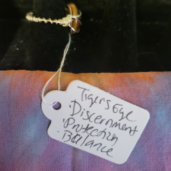 Handmade wire wrapped tigers eye ring size 6 - Picture 3 of 4